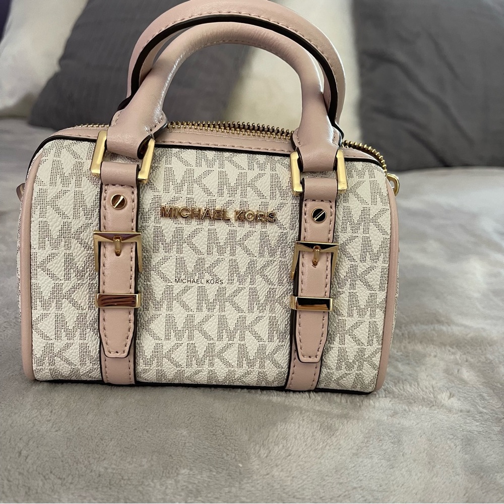 Michael Kors Mini Crossbody Purse